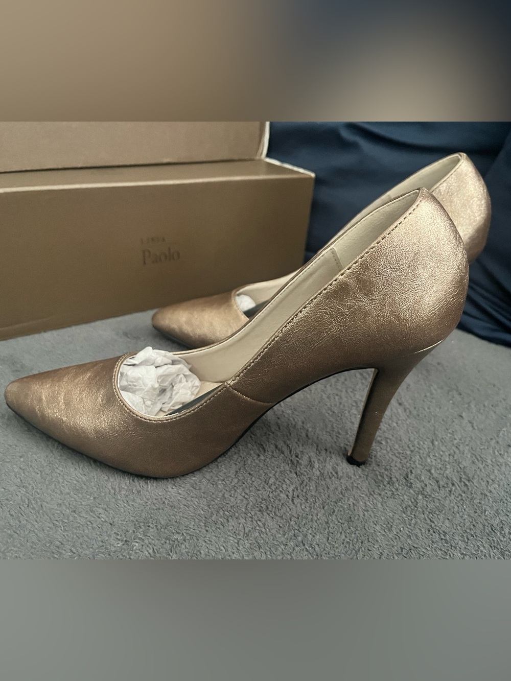 French Connection Metallic Bronze Pointed Toe Stilettos Size 7 NWT